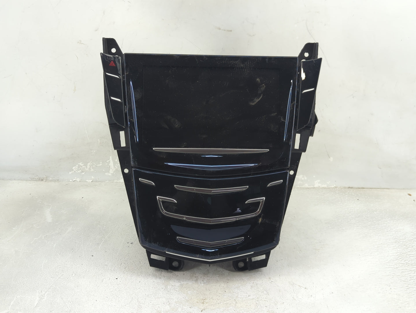 2015-2019 Cadillac Cts Radio AM FM Cd Player Receiver Replacement P/N:84498605 Fits Fits 2015 2016 2017 2018 2019 OEM Used A