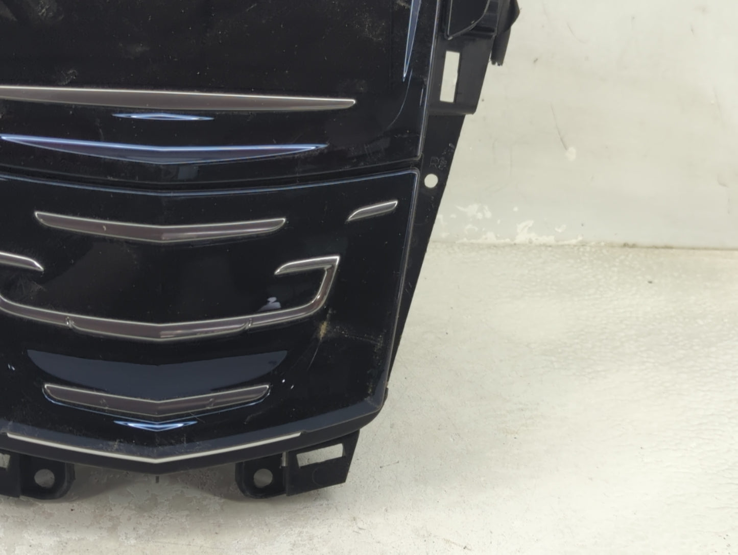 2015-2019 Cadillac Cts Radio AM FM Cd Player Receiver Replacement P/N:84498605 Fits Fits 2015 2016 2017 2018 2019 OEM Used A