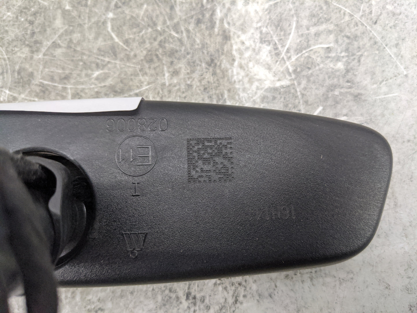 2016-2019 Cadillac Cts Interior Rear View Mirror Replacement OEM P/N:028006 Fits Fits 2016 2017 2018 2019 OEM Used Auto Part