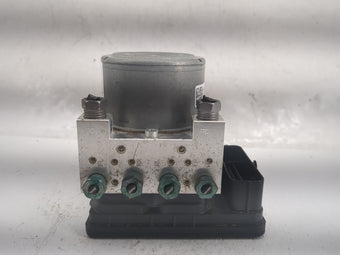 compare product 2017 Cadillac Cts Anti-Lock Brake ABS Pump Module Actuator OEM P/N:84424824 25.0915-6076.3, 25.0621-3754.3 Fits Fits 2018 OEM Used Auto Parts