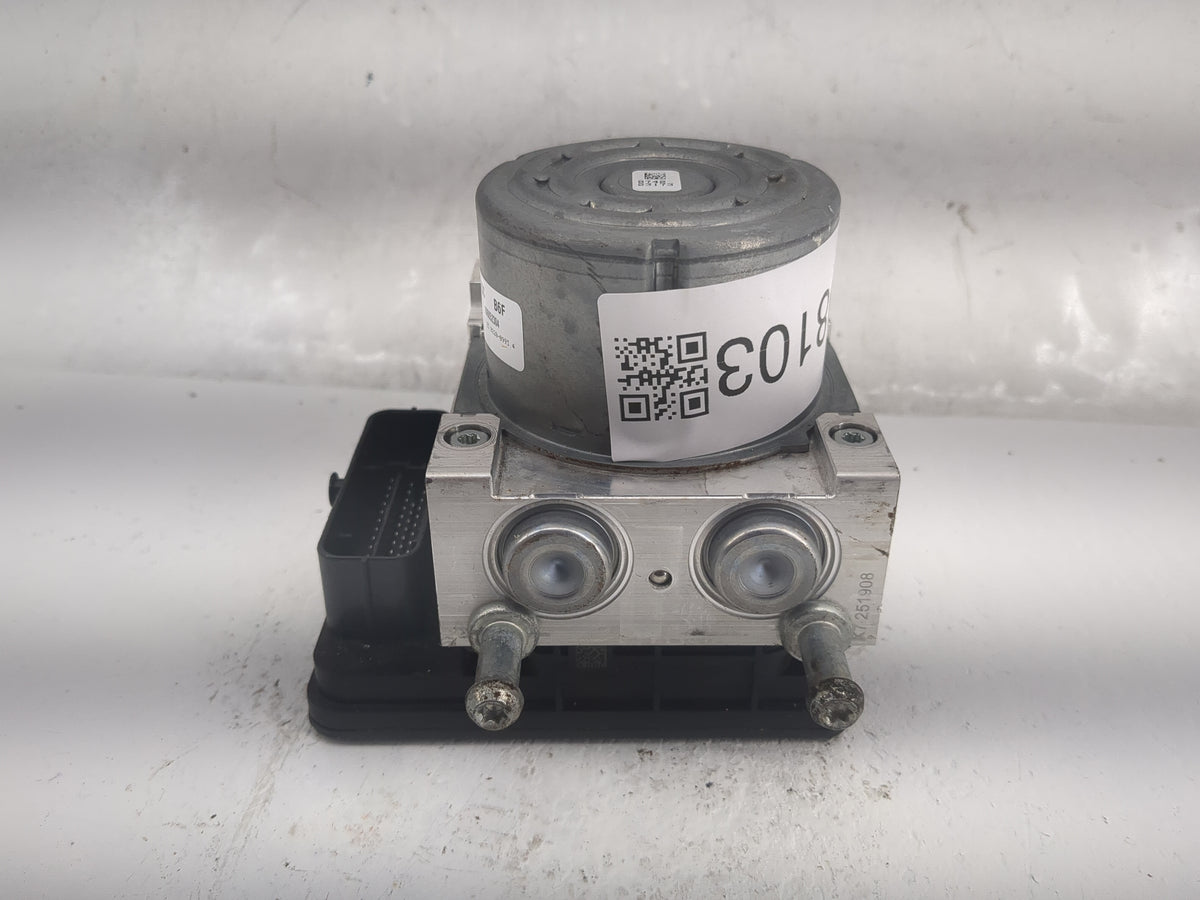 2017 Cadillac Cts Anti-Lock Brake ABS Pump Module Actuator OEM P/N:84424824 25.0915-6076.3, 25.0621-3754.3 Fits Fits 2018 OE