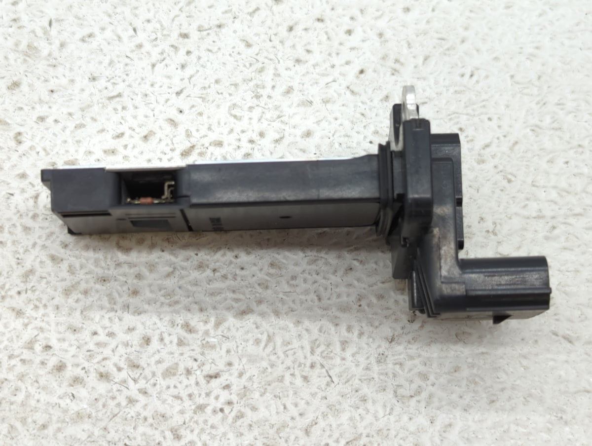 2012-2019 Cadillac Cts Mass Air Flow Meter Maf Sensor - Oemusedautoparts1.com