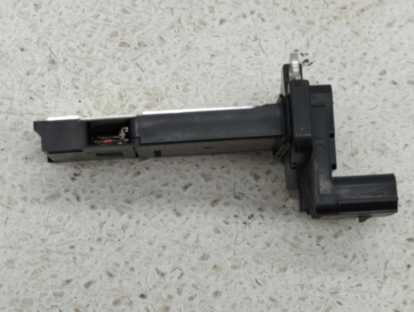 2012-2019 Cadillac Cts Mass Air Flow Meter Maf - Oemusedautoparts1.com