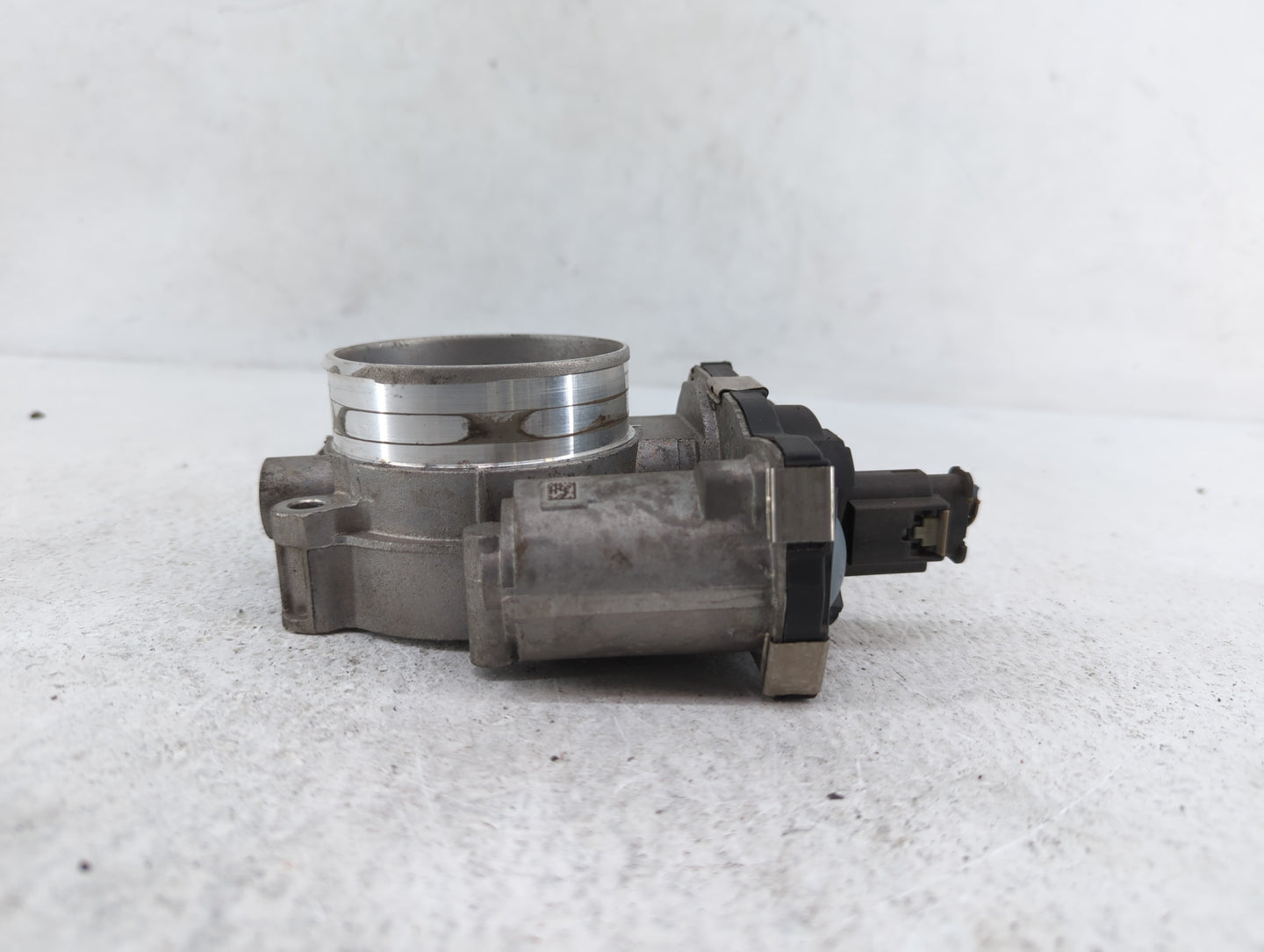 2016-2018 Cadillac Cts Throttle Body P/N:12671014 12648414, 1267 1014 Fits Fits 2016 2017 2018 2019 OEM Used Auto Parts - Oe