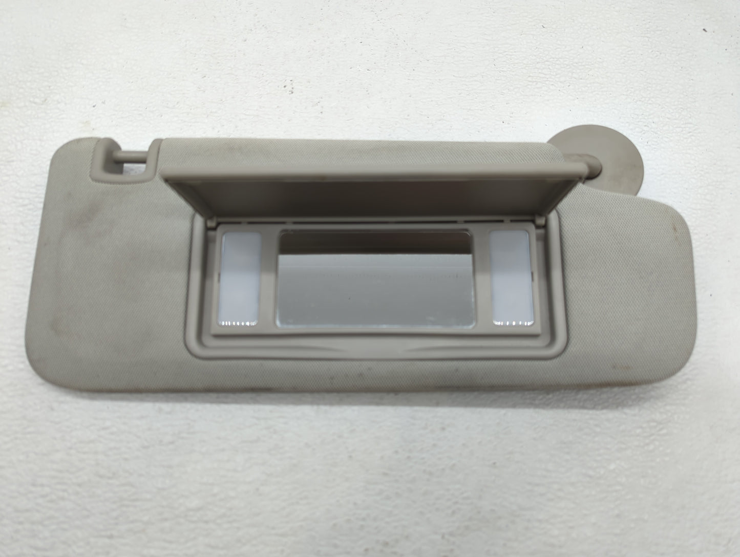 2014-2019 Cadillac Cts Sun Visor Shade Replacement Passenger Right Mirror Fits Fits 2014 2015 2016 2017 2018 2019 OEM Used A