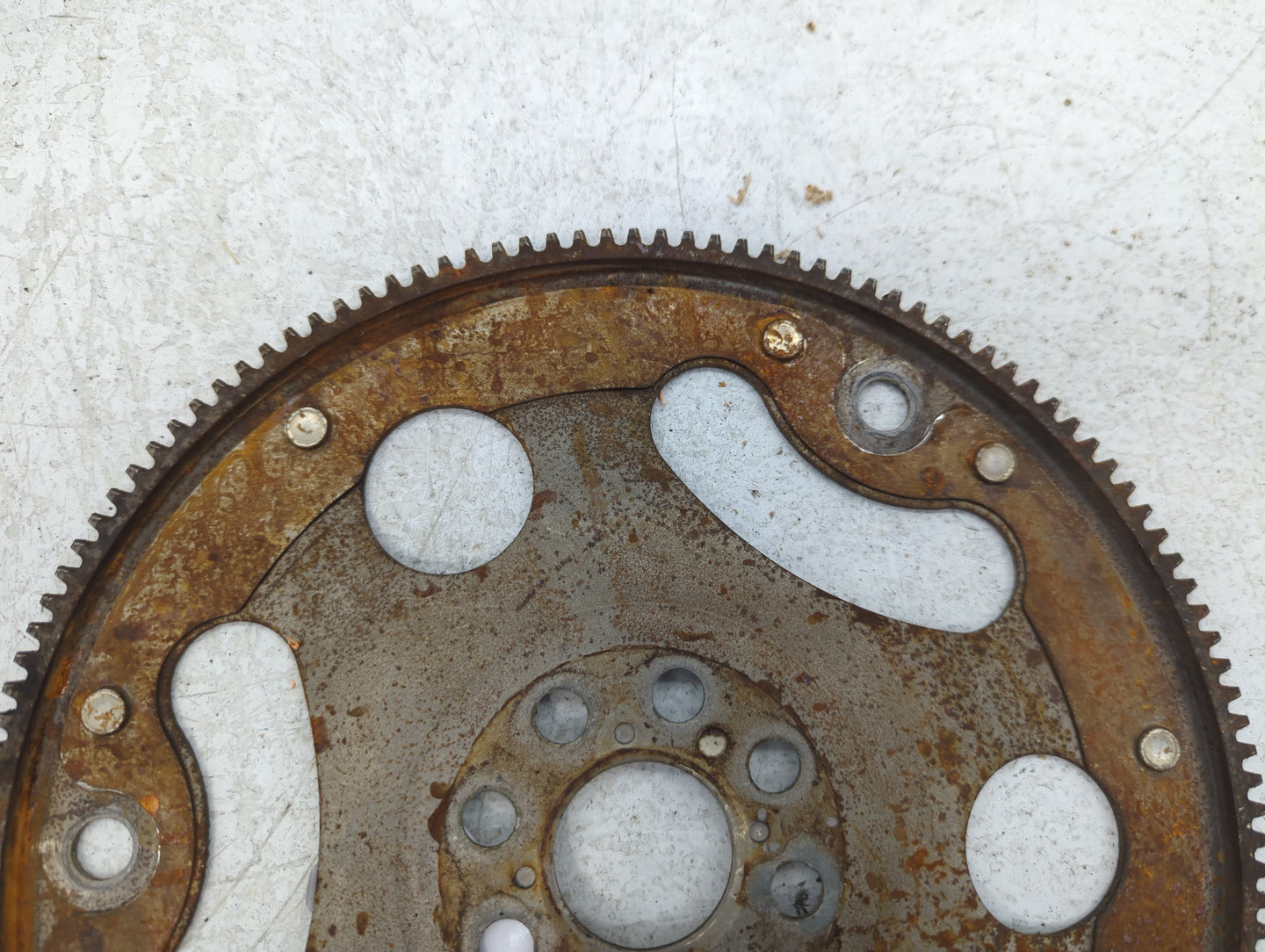 2017 Cadillac Cts Transmission Flywheel Flexplate P/N:12664939D Fits OEM Used Auto Parts - Oemusedautoparts1.com