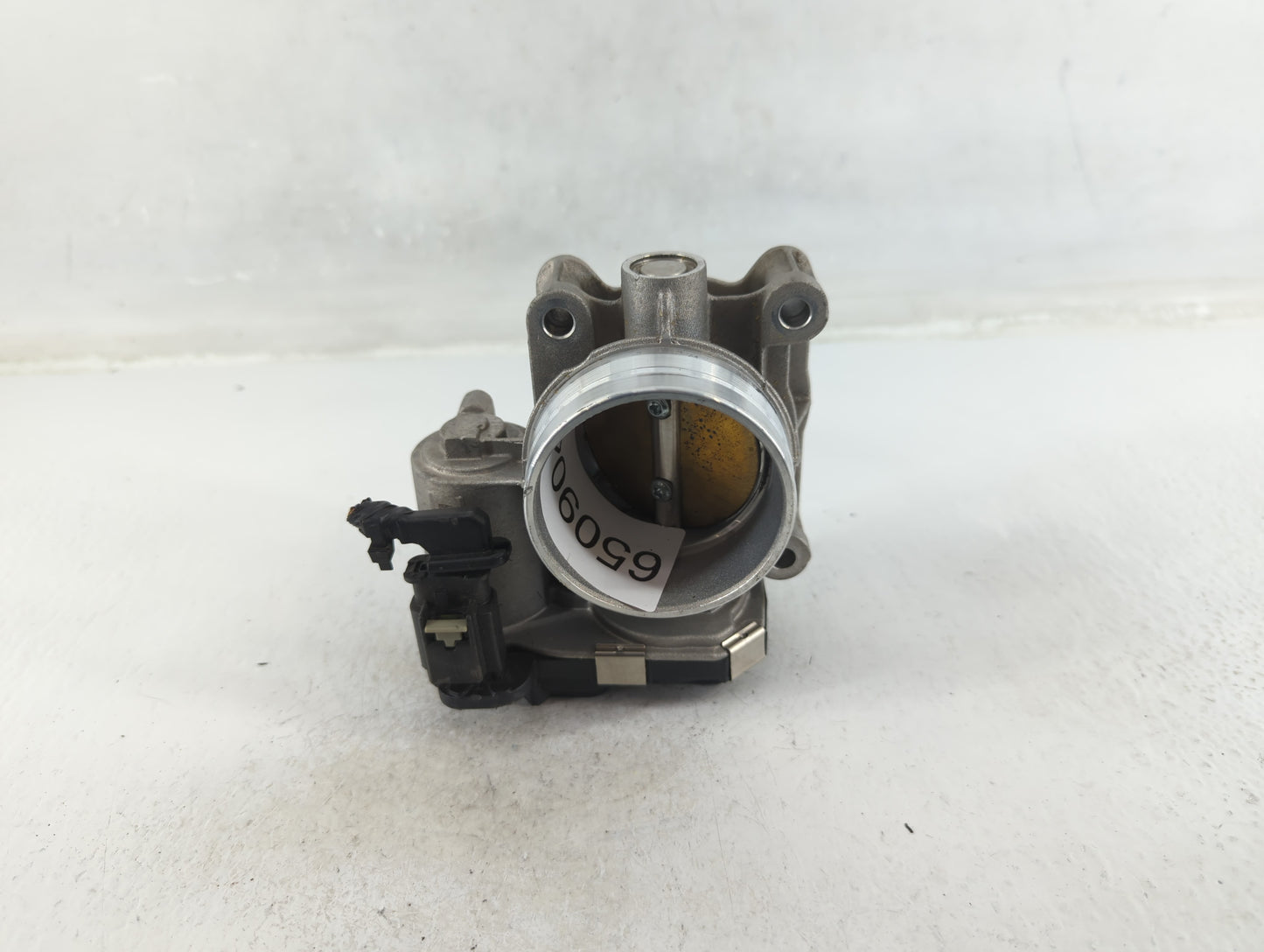 2014-2019 Cadillac Cts Throttle Body P/N:12670837AA Fits Fits 2013 2014 2015 2016 2017 2018 2019 2020 2021 OEM Used Auto Par