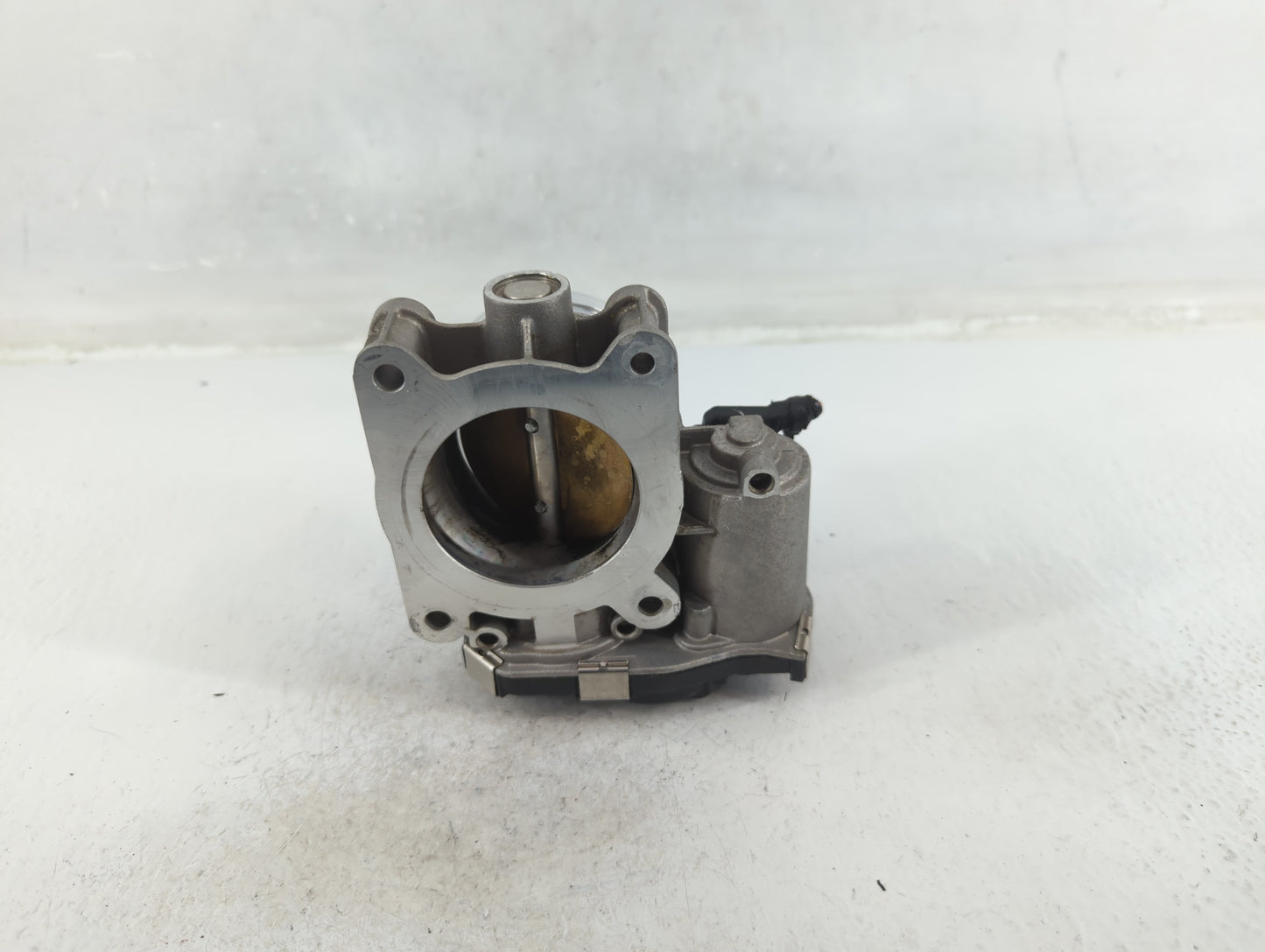 2014-2019 Cadillac Cts Throttle Body P/N:12670837AA Fits Fits 2013 2014 2015 2016 2017 2018 2019 2020 2021 OEM Used Auto Par