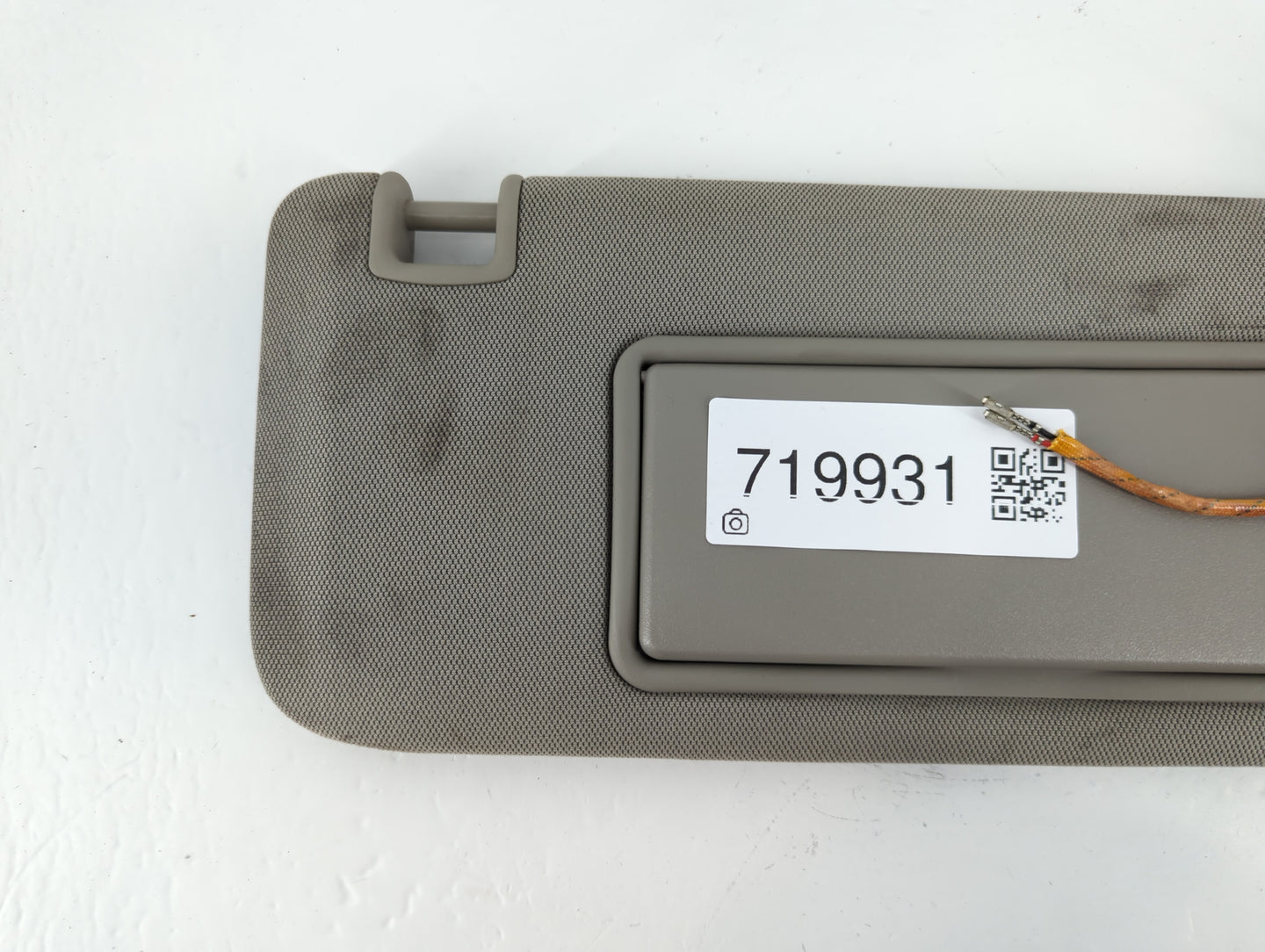 2014-2019 Cadillac Cts Sun Visor Shade Replacement Passenger Right Mirror Fits Fits 2014 2015 2016 2017 2018 2019 OEM Used A
