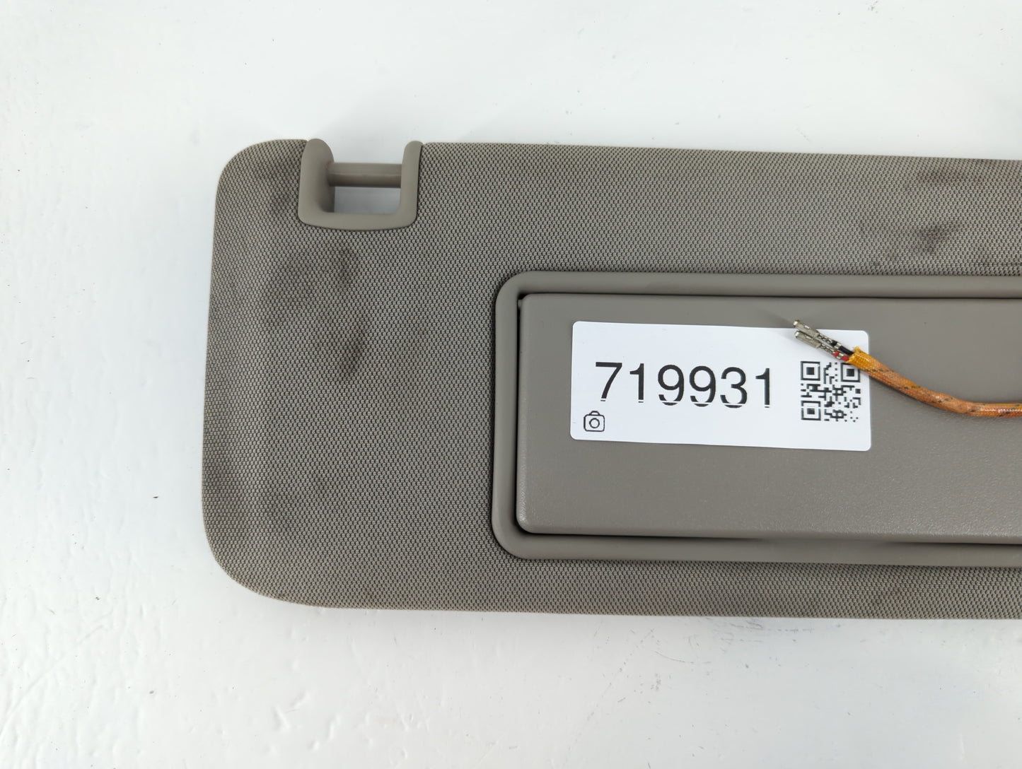 2014-2019 Cadillac Cts Sun Visor Shade Replacement Passenger Right Mirror Fits Fits 2014 2015 2016 2017 2018 2019 OEM Used A