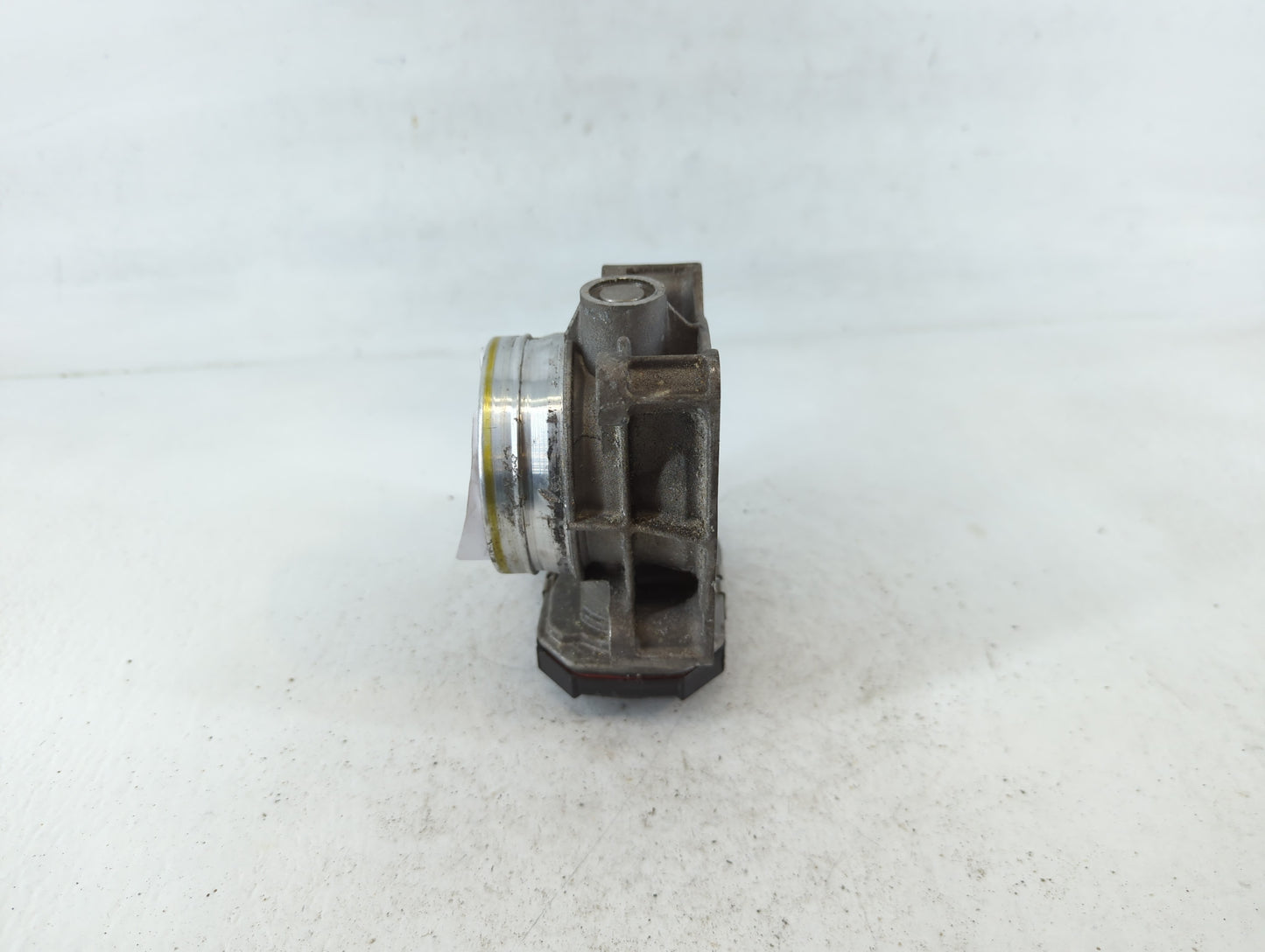 2014-2019 Cadillac Cts Throttle Body P/N:12670837AA Fits Fits 2013 2014 2015 2016 2017 2018 2019 2020 2021 OEM Used Auto Par