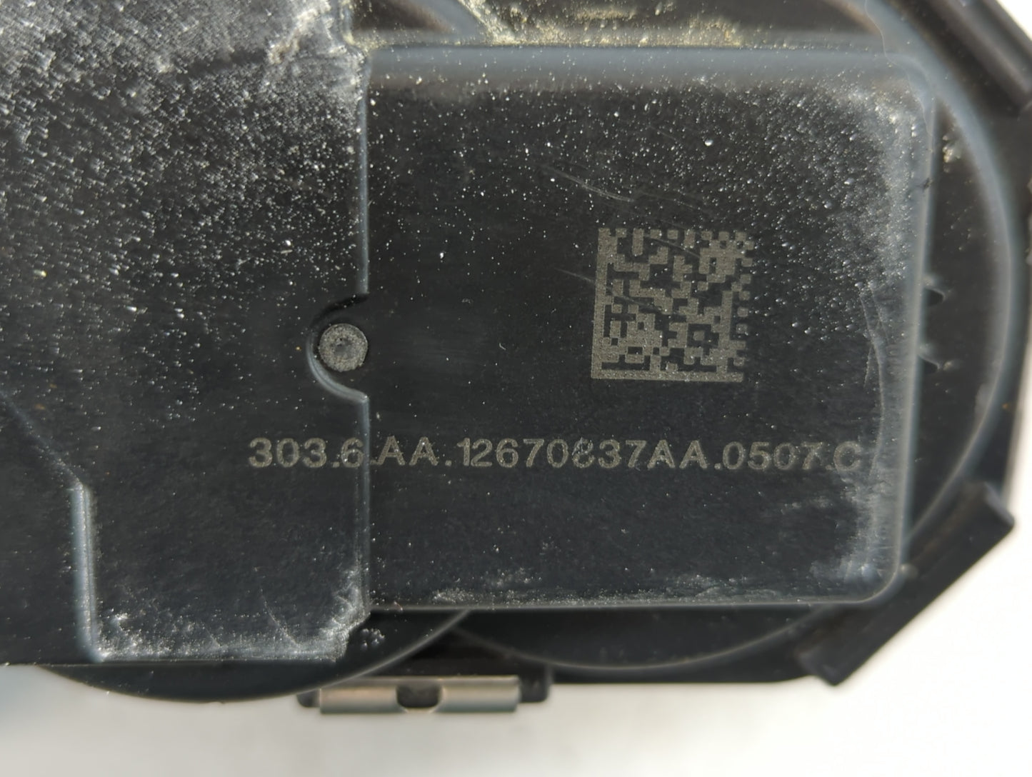 2014-2019 Cadillac Cts Throttle Body P/N:12670837AA Fits Fits 2013 2014 2015 2016 2017 2018 2019 2020 2021 OEM Used Auto Par