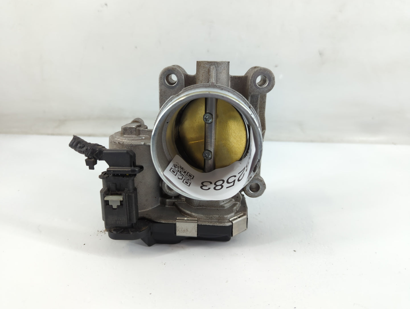 2014-2019 Cadillac Cts Throttle Body P/N:12670837AA Fits Fits 2013 2014 2015 2016 2017 2018 2019 2020 2021 OEM Used Auto Par
