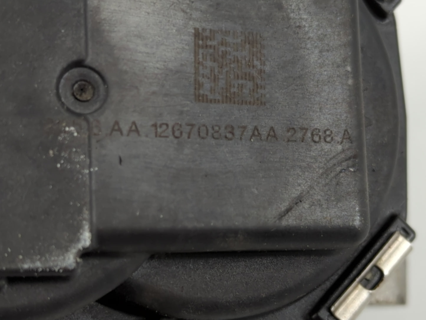 2014-2019 Cadillac Cts Throttle Body P/N:12670837AA Fits Fits 2013 2014 2015 2016 2017 2018 2019 2020 2021 OEM Used Auto Par