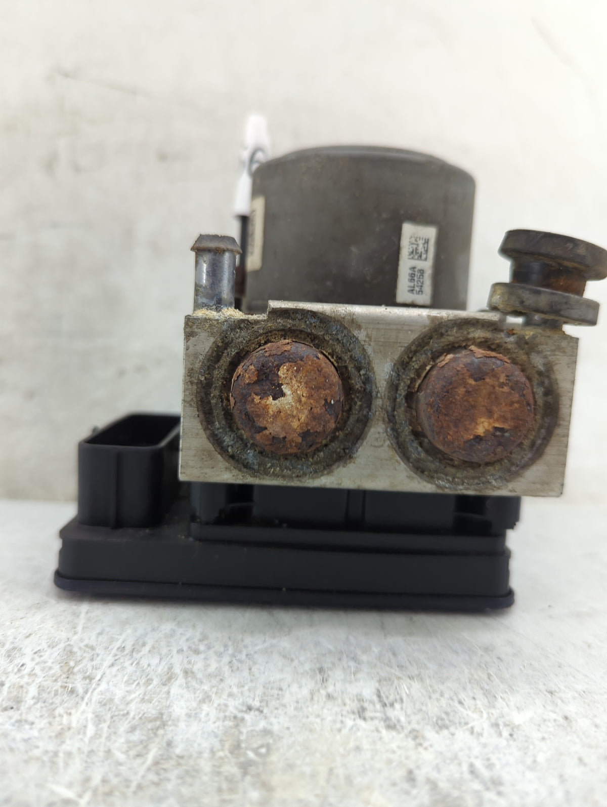 2017-2020 Cadillac Escalade Anti-Lock Brake ABS Pump Module Actuator OEM P/N:84074976 8511207 Fits Fits 2017 2018 2019 2020 