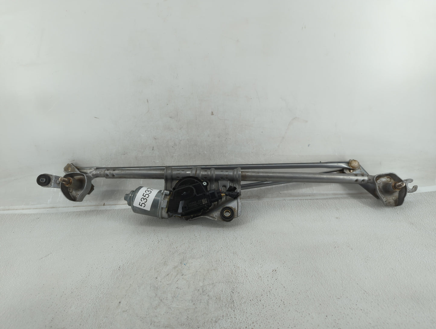 2015-2020 Cadillac Escalade Front Windshield Wiper Motor P/N:22814854 AX159060-5870 Fits Fits 2015 2016 2017 2018 2019 2020 