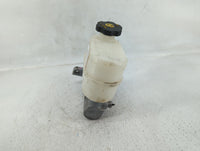 2015-2020 Cadillac Escalade Brake Master Cylinder - Oemusedautoparts1.com