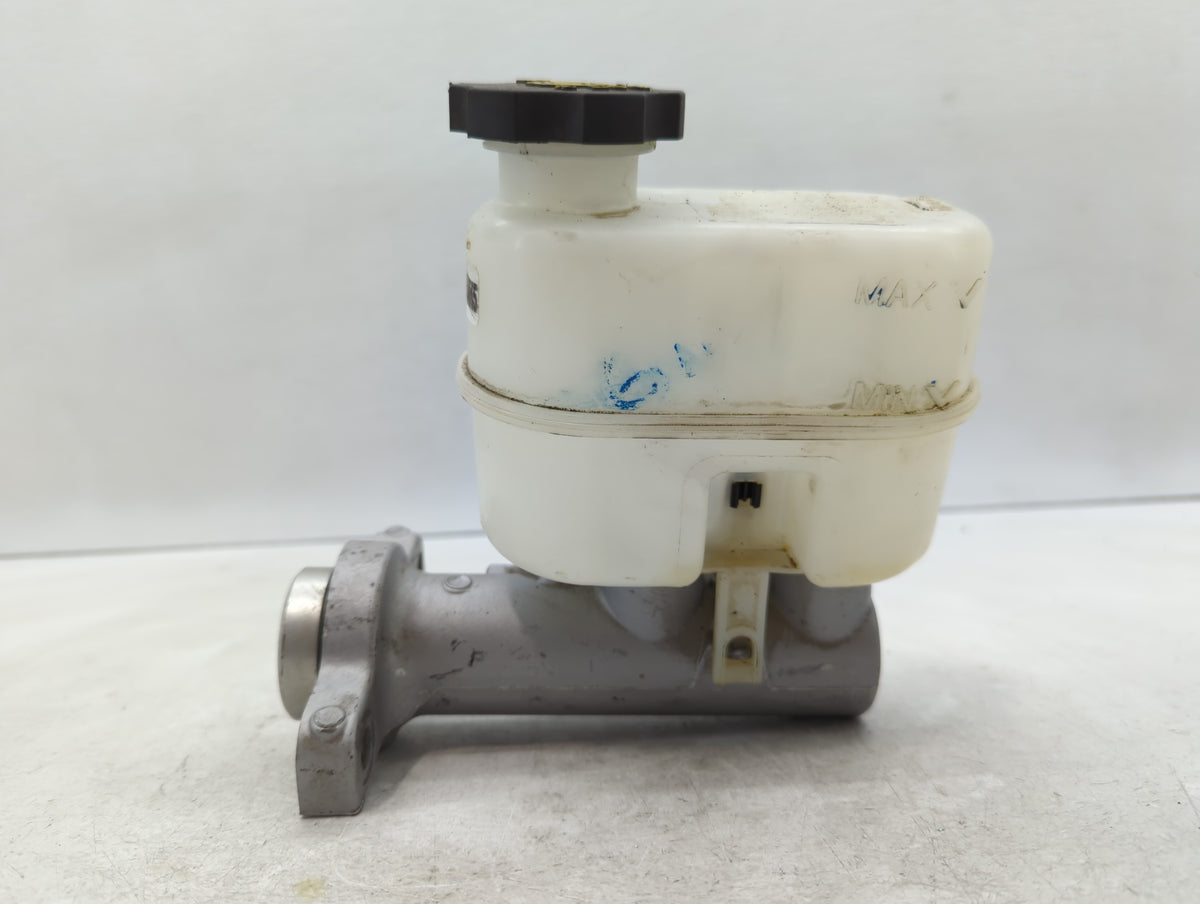 2015-2020 Cadillac Escalade Brake Master Cylinder 610254 - Oemusedautoparts1.com