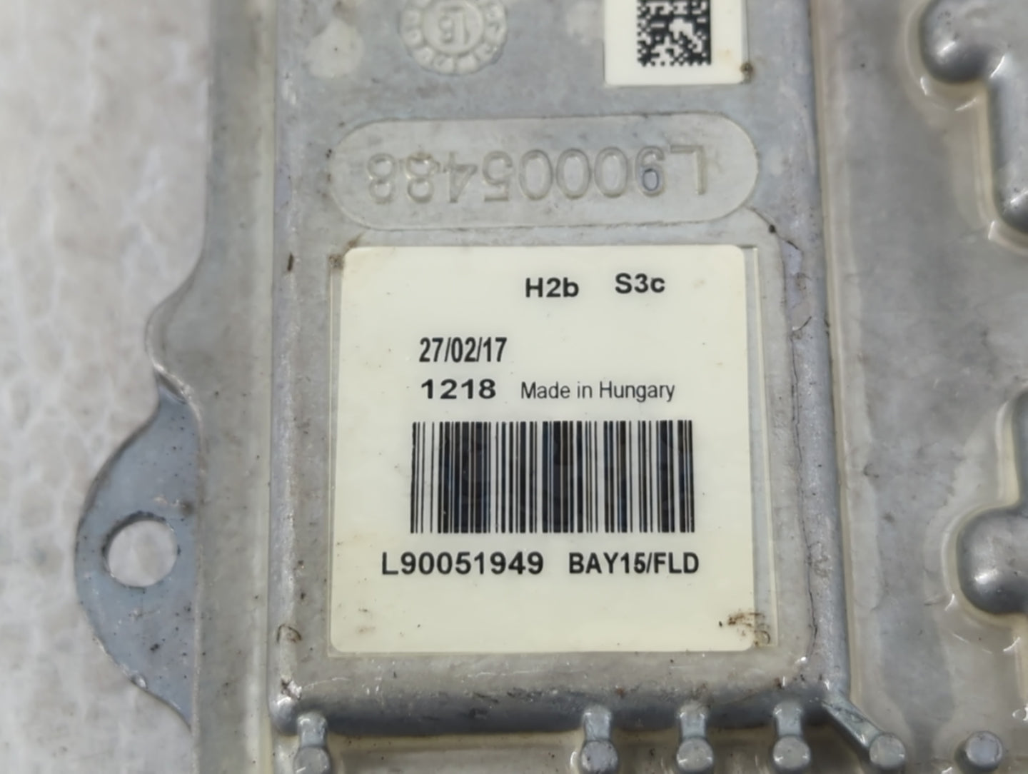 2017 Cadillac Escalade Headlight Ballast Head Light - Oemusedautoparts1.com