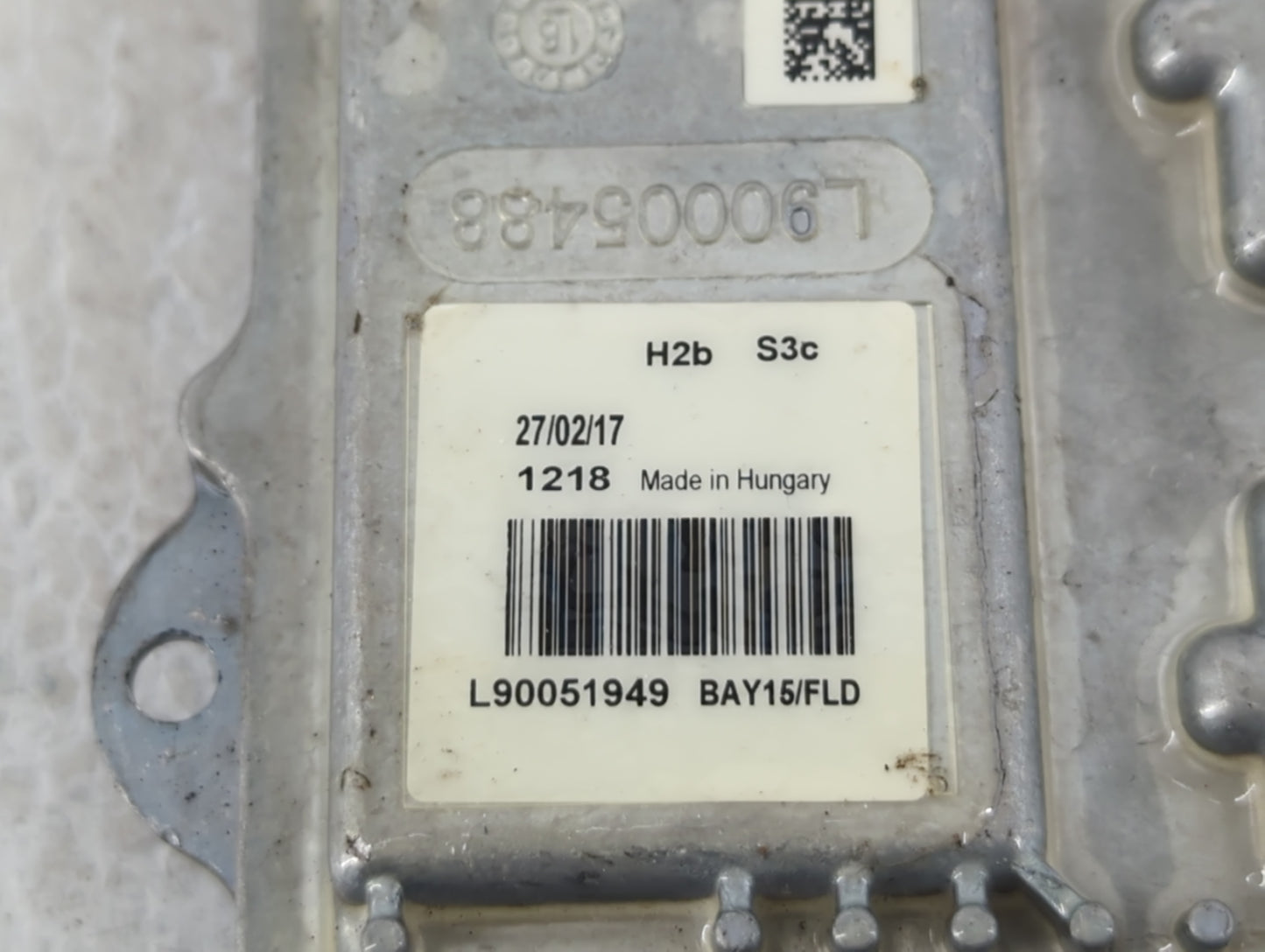 2017 Cadillac Escalade Headlight Ballast Head Light - Oemusedautoparts1.com
