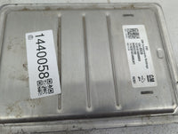 2017 Cadillac Escalade Esv PCM Engine Control Computer ECU ECM PCU OEM P/N:12678939 12674052 Fits Fits 2016 2018 OEM Used Au
