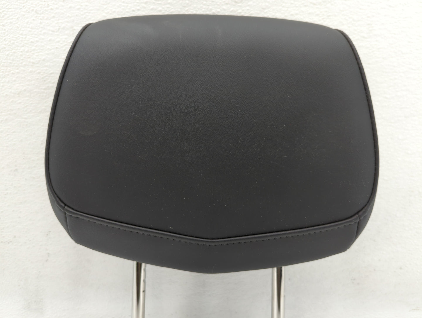 2017 Cadillac Escalade Esv Headrest Head Rest Front Driver Passenger Seat Fits OEM Used Auto Parts - Oemusedautoparts1.com