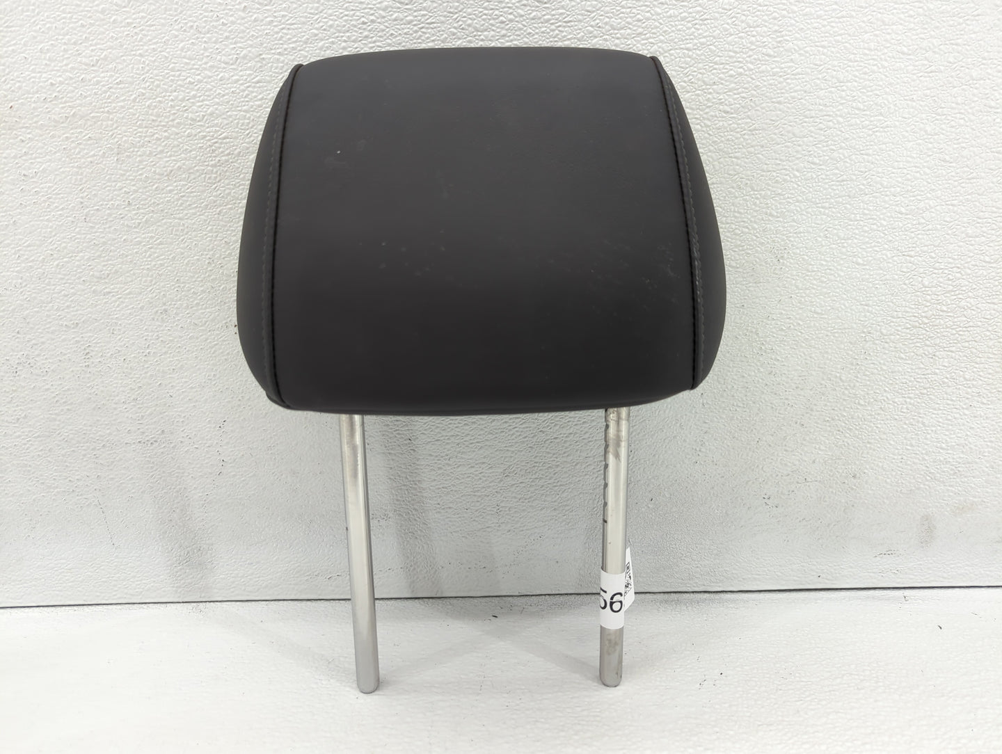 2017 Cadillac Escalade Esv Headrest Head Rest Front Driver Passenger Seat Fits OEM Used Auto Parts - Oemusedautoparts1.com