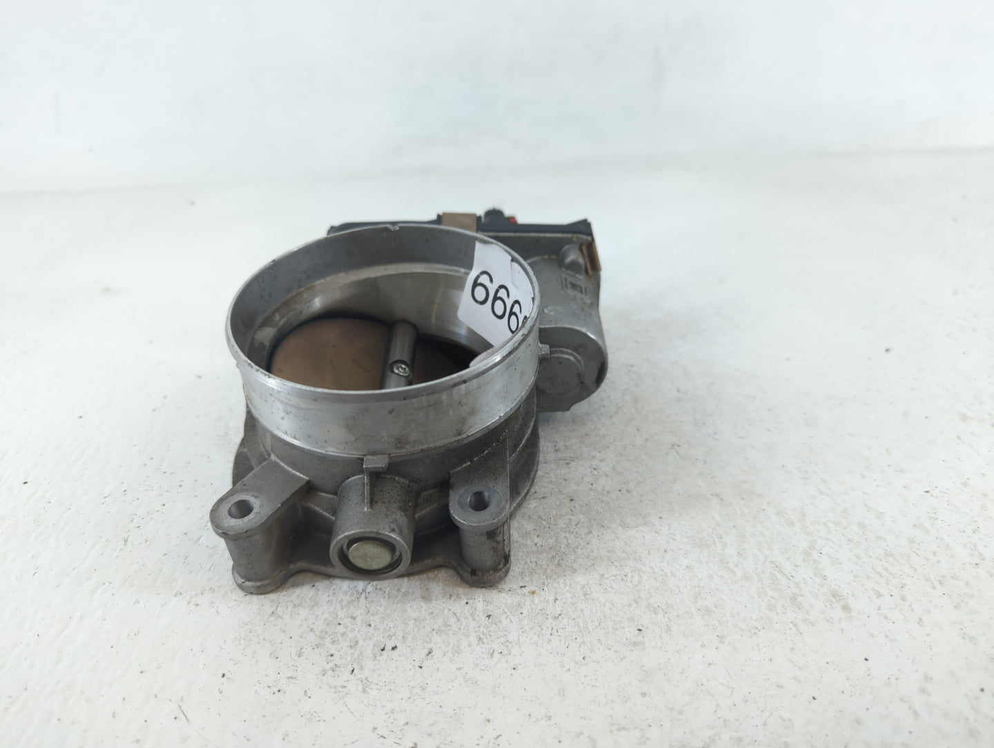 2015-2021 Cadillac Escalade Esv Throttle Body P/N:12620263 Fits Fits 2014 2015 2016 2017 2018 2019 2020 2021 2022 OEM Used A