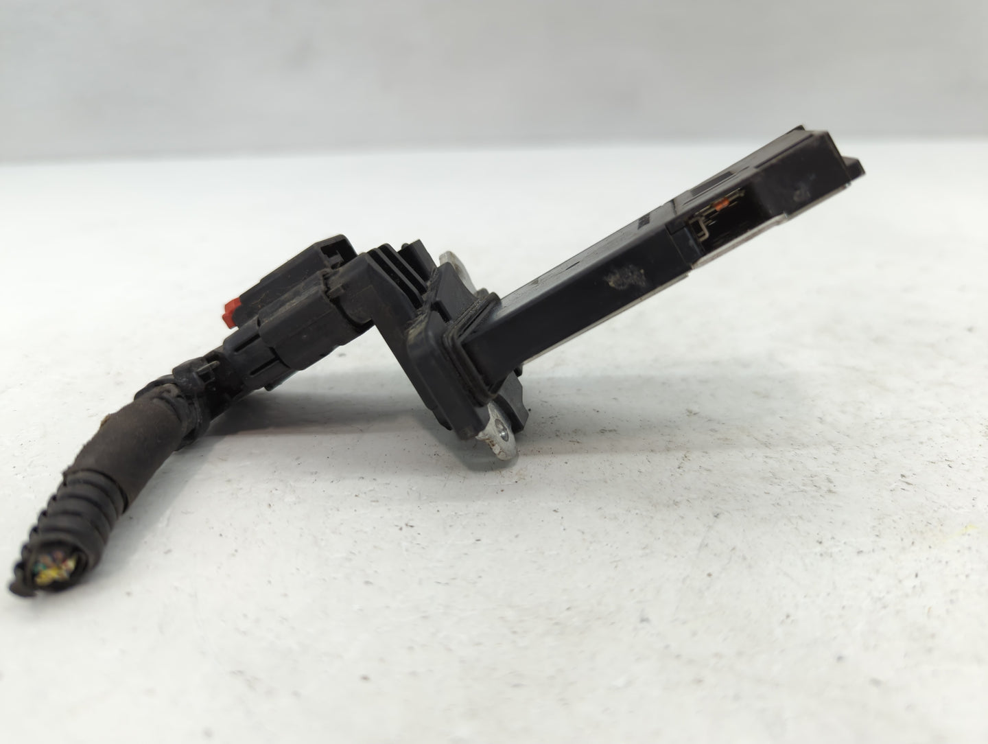 2017-2020 Cadillac Xt5 Mass Air Flow Meter Maf - Oemusedautoparts1.com