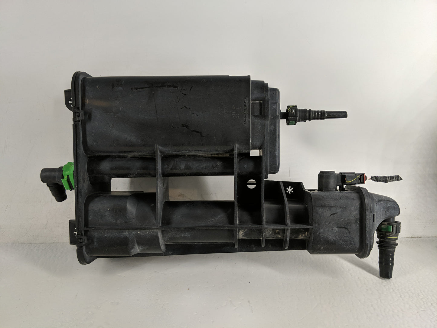 2017 Cadillac Xt5 Fuel Vapor Charcoal Canister - Oemusedautoparts1.com