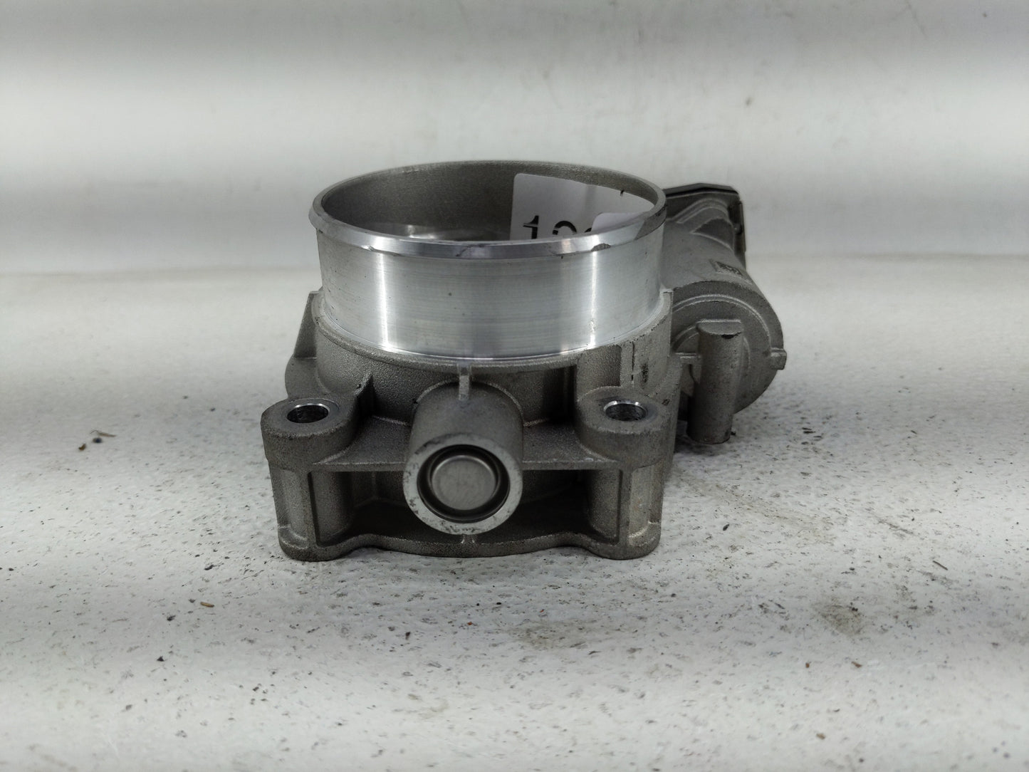 2017-2020 Cadillac Xt5 Throttle Body P/N:12671014 Fits Fits 2016 2017 2018 2019 2020 2021 2022 OEM Used Auto Parts - Oemused