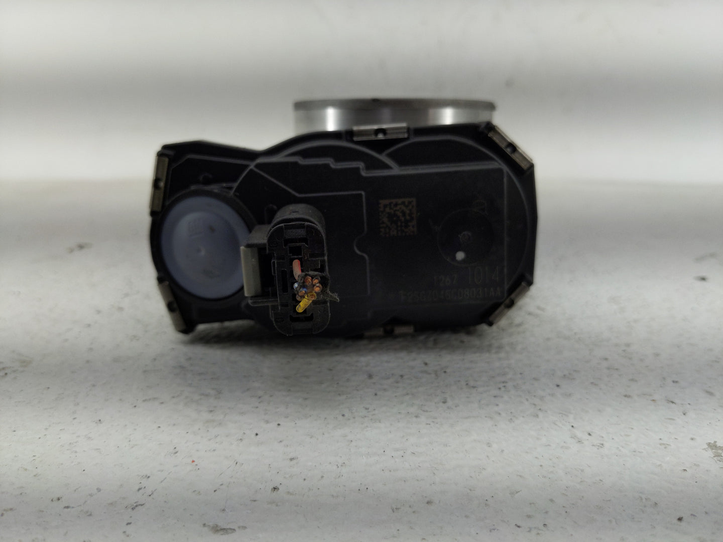 2017-2020 Cadillac Xt5 Throttle Body P/N:12671014 Fits Fits 2016 2017 2018 2019 2020 2021 2022 OEM Used Auto Parts - Oemused