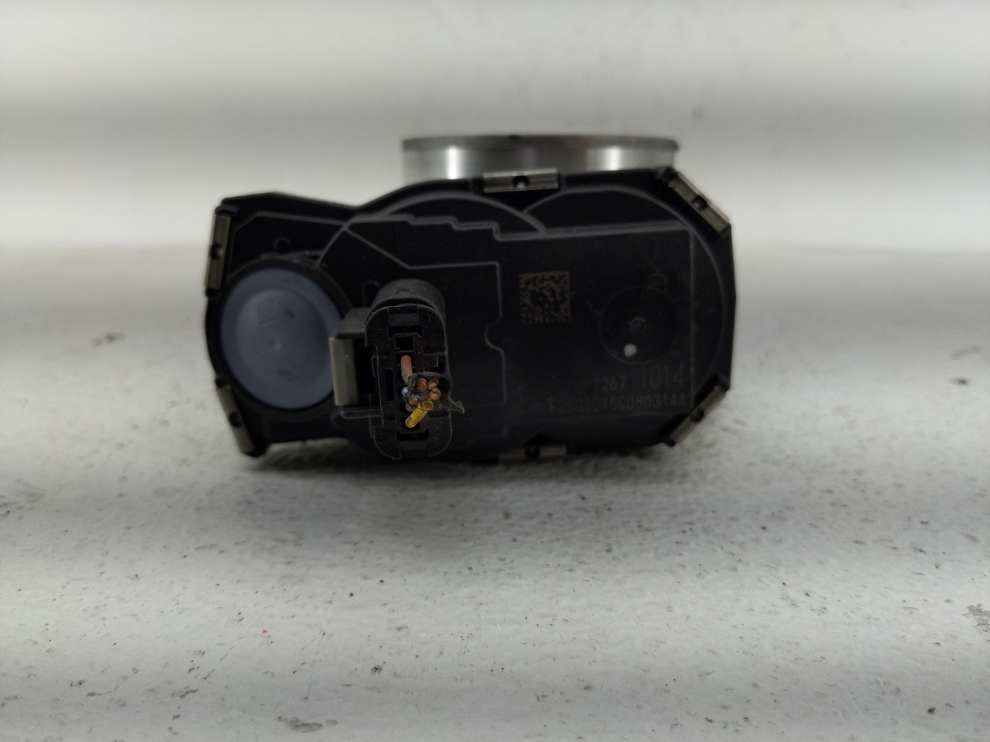 2017-2020 Cadillac Xt5 Throttle Body P/N:12671014 Fits Fits 2016 2017 2018 2019 2020 2021 2022 OEM Used Auto Parts - Oemused