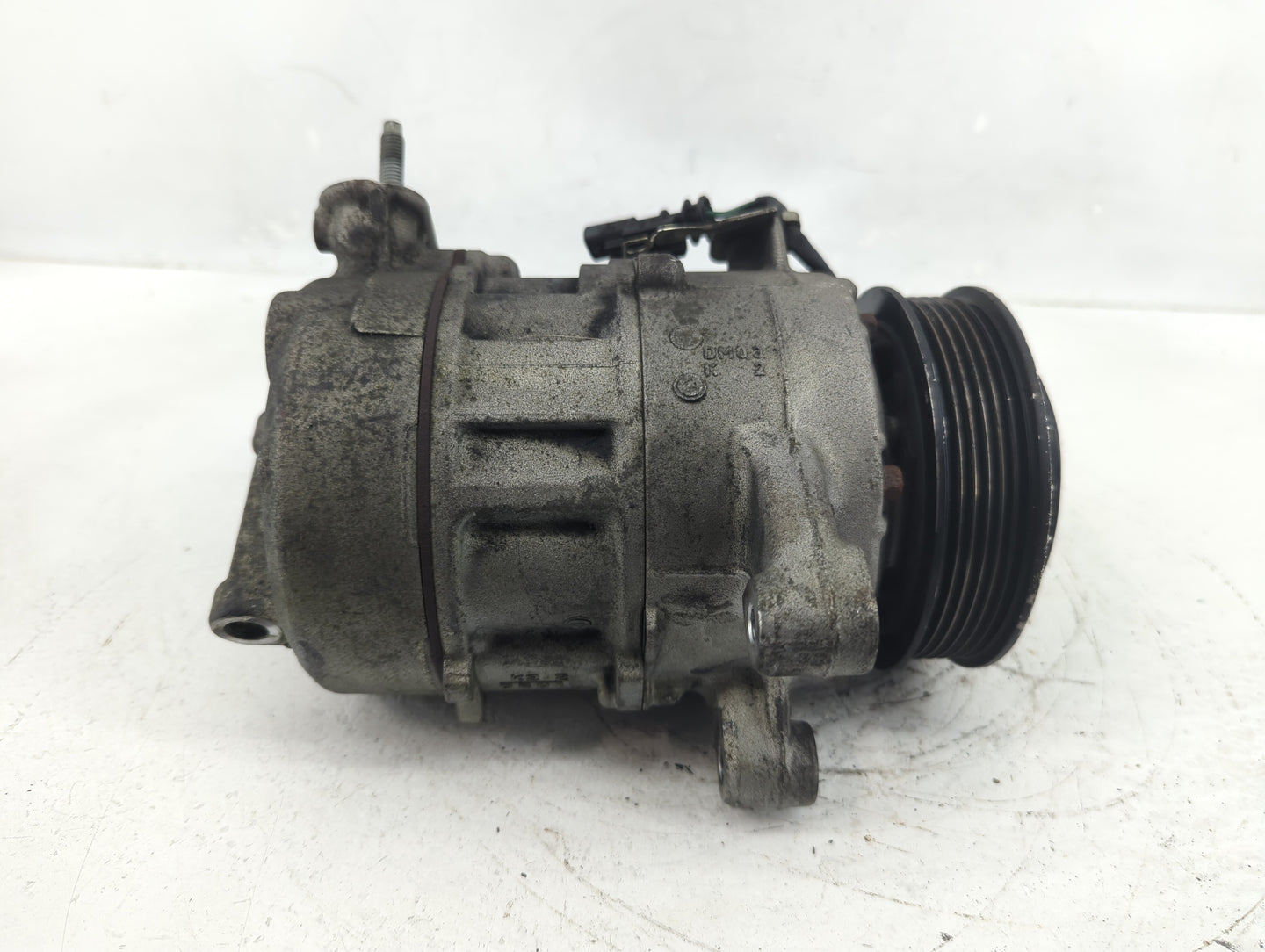 2017-2020 Cadillac Xt5 Air Conditioning A/c Ac Compressor Oem - Oemusedautoparts1.com
