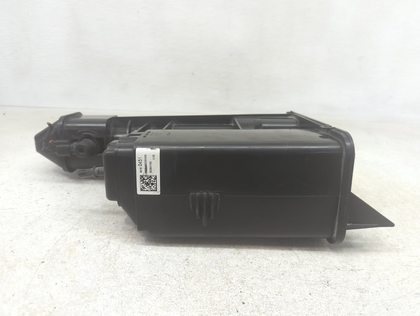 2017 Cadillac Xt5 Fuel Vapor Charcoal Canister - Oemusedautoparts1.com
