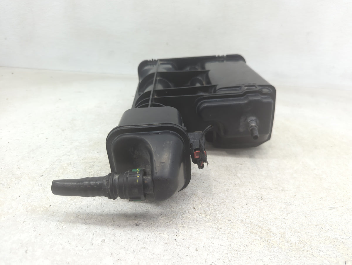 2017 Cadillac Xt5 Fuel Vapor Charcoal Canister - Oemusedautoparts1.com