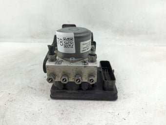 compare product 2017 Cadillac Xt5 ABS Pump Control Module Replacement P/N:84173390 8511207, 59329177 Fits OEM Used Auto Parts