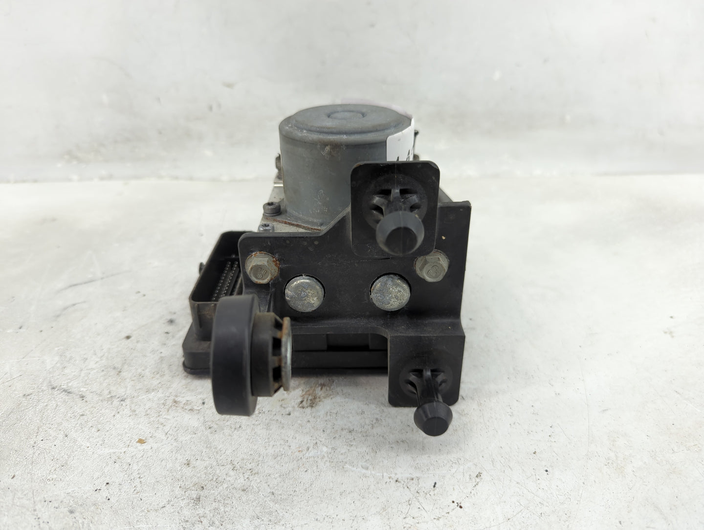 2017 Cadillac Xt5 ABS Pump Control Module Replacement P/N:84173390 8511207, 59329177 Fits OEM Used Auto Parts - Oemusedautop