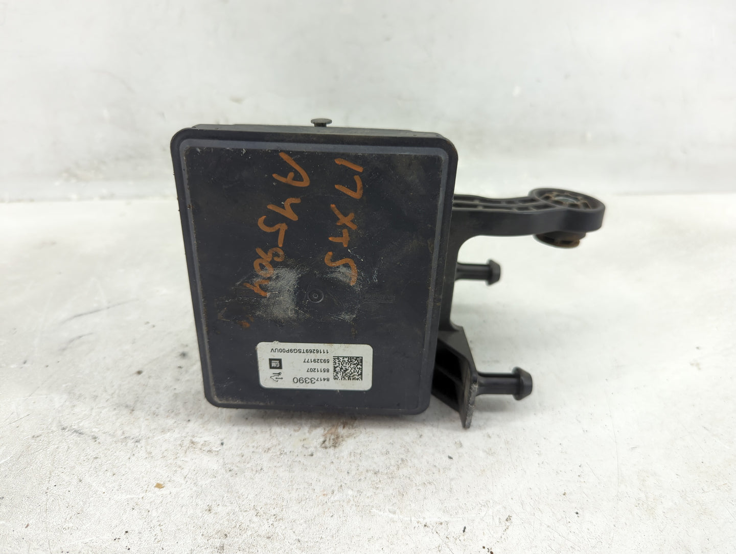2017 Cadillac Xt5 ABS Pump Control Module Replacement P/N:84173390 8511207, 59329177 Fits OEM Used Auto Parts - Oemusedautop