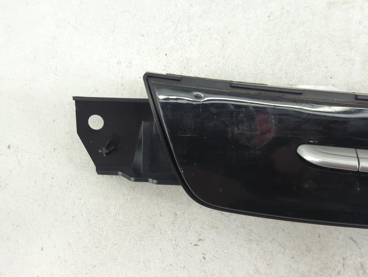 2017-2020 Cadillac Xt5 Climate Control Module Temperature AC/Heater Replacement P/N:23416992 544890379 Fits OEM Used Auto Pa