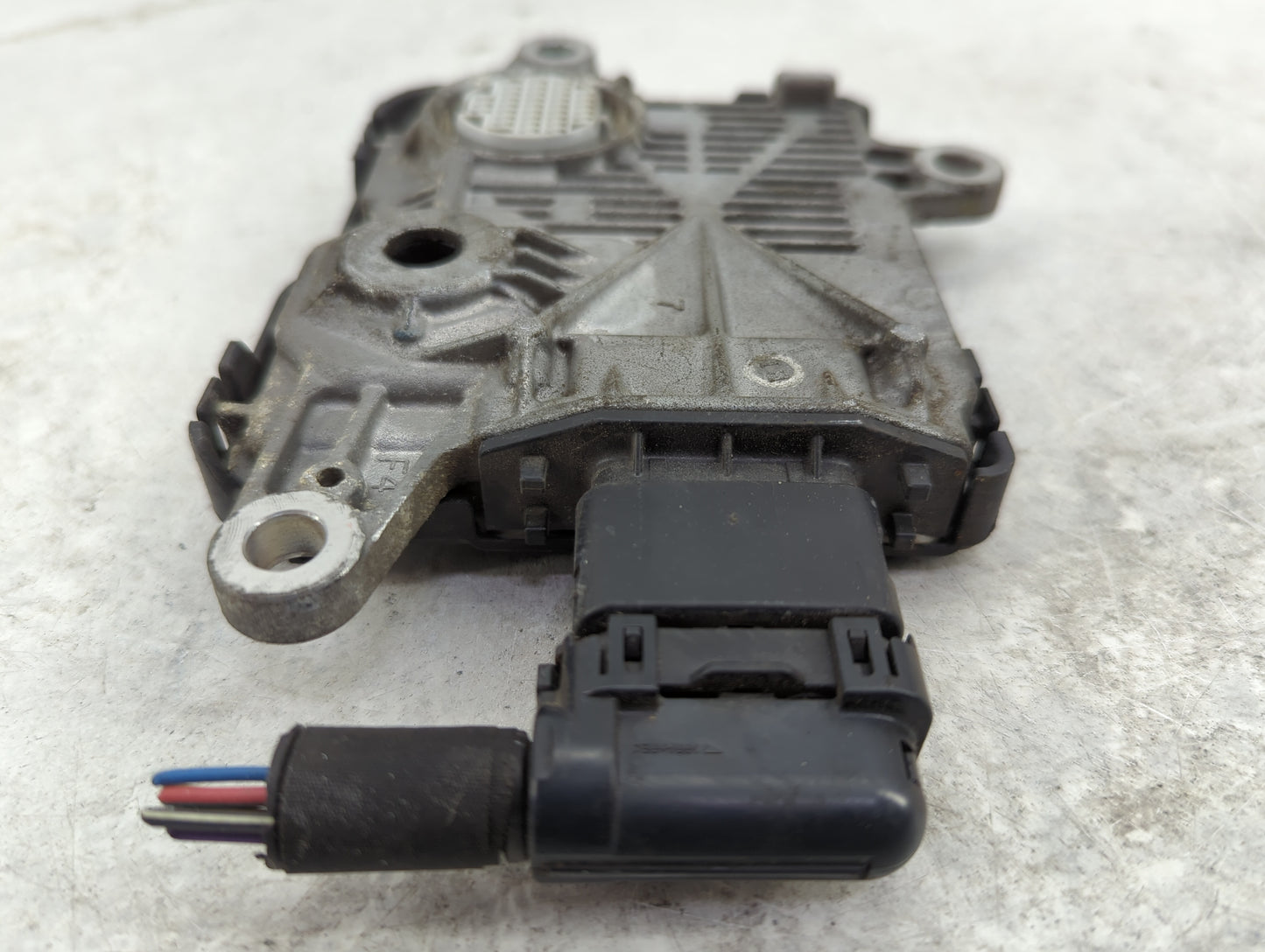 2017-2019 Cadillac Xt5 Transmission Control Module Tcu Tcm - Oemusedautoparts1.com