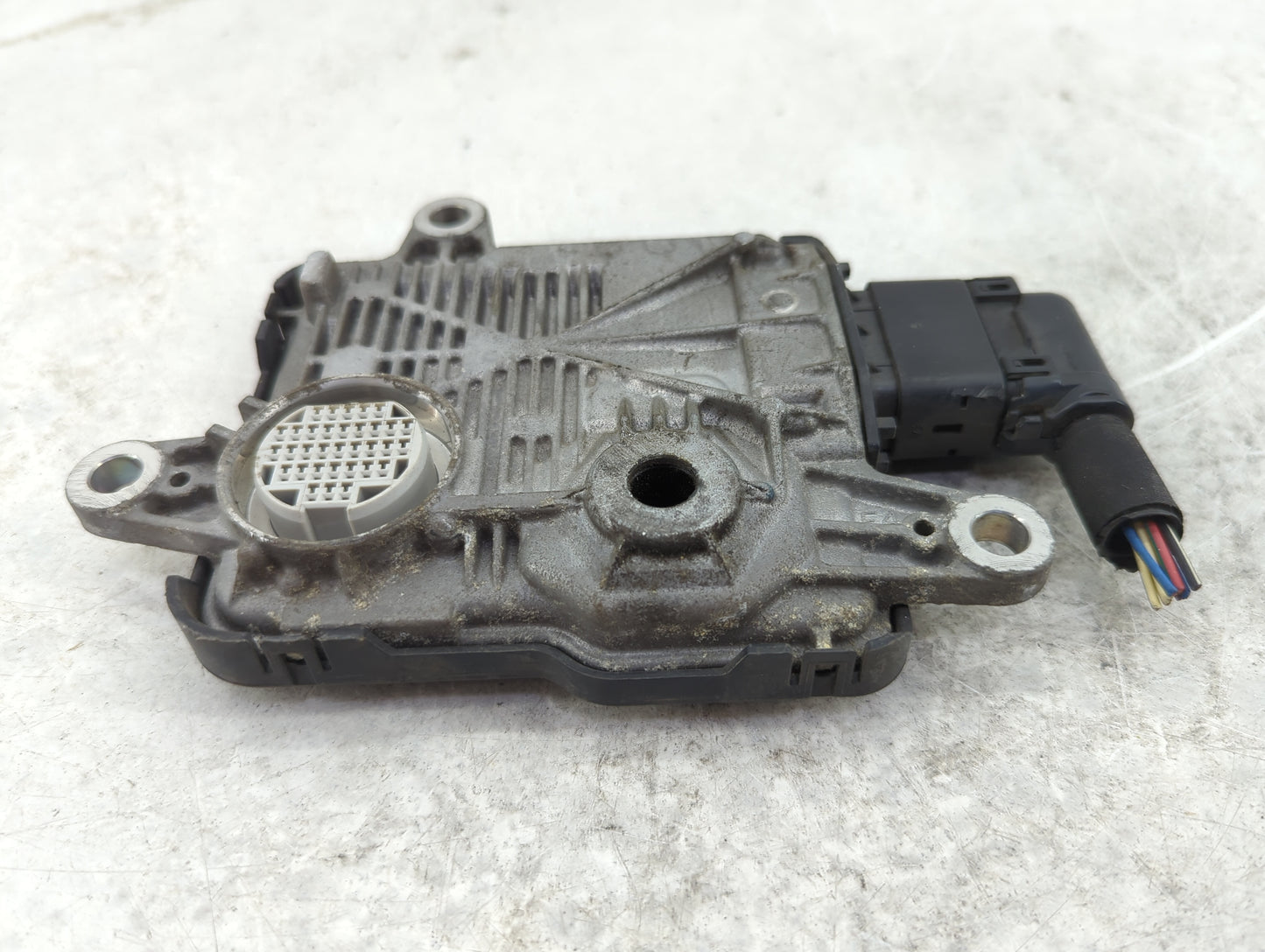 2017-2019 Cadillac Xt5 Transmission Control Module Tcu Tcm - Oemusedautoparts1.com
