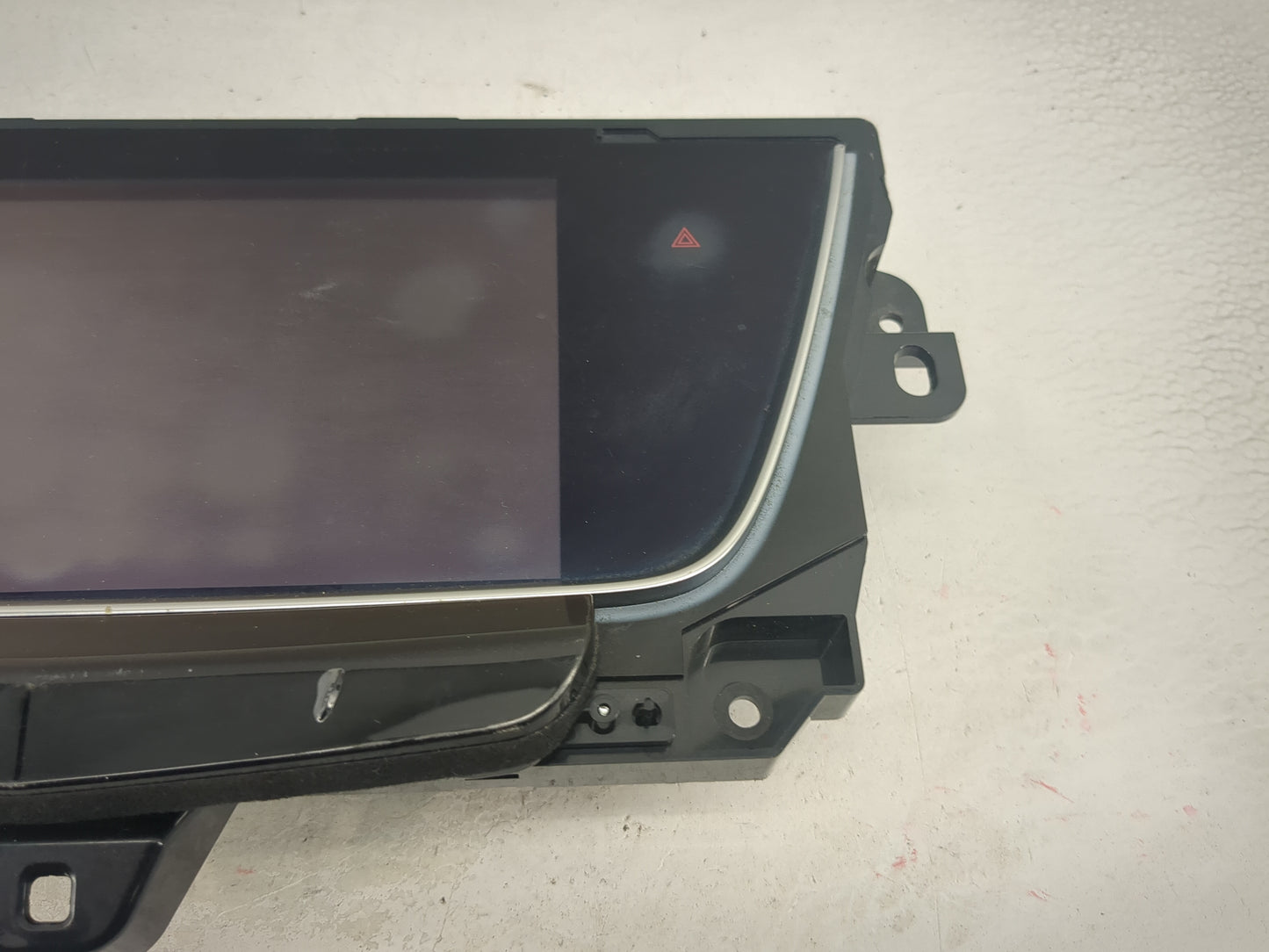 2017 Cadillac Xt5 Information Display Screen - Oemusedautoparts1.com