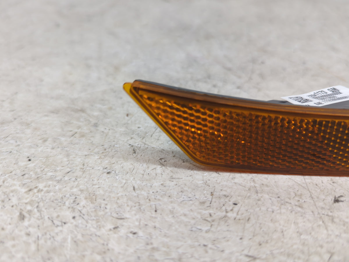 2017-2022 Cadillac Xt5 Driver Left Oem Front Light Lamp Black - Oemusedautoparts1.com
