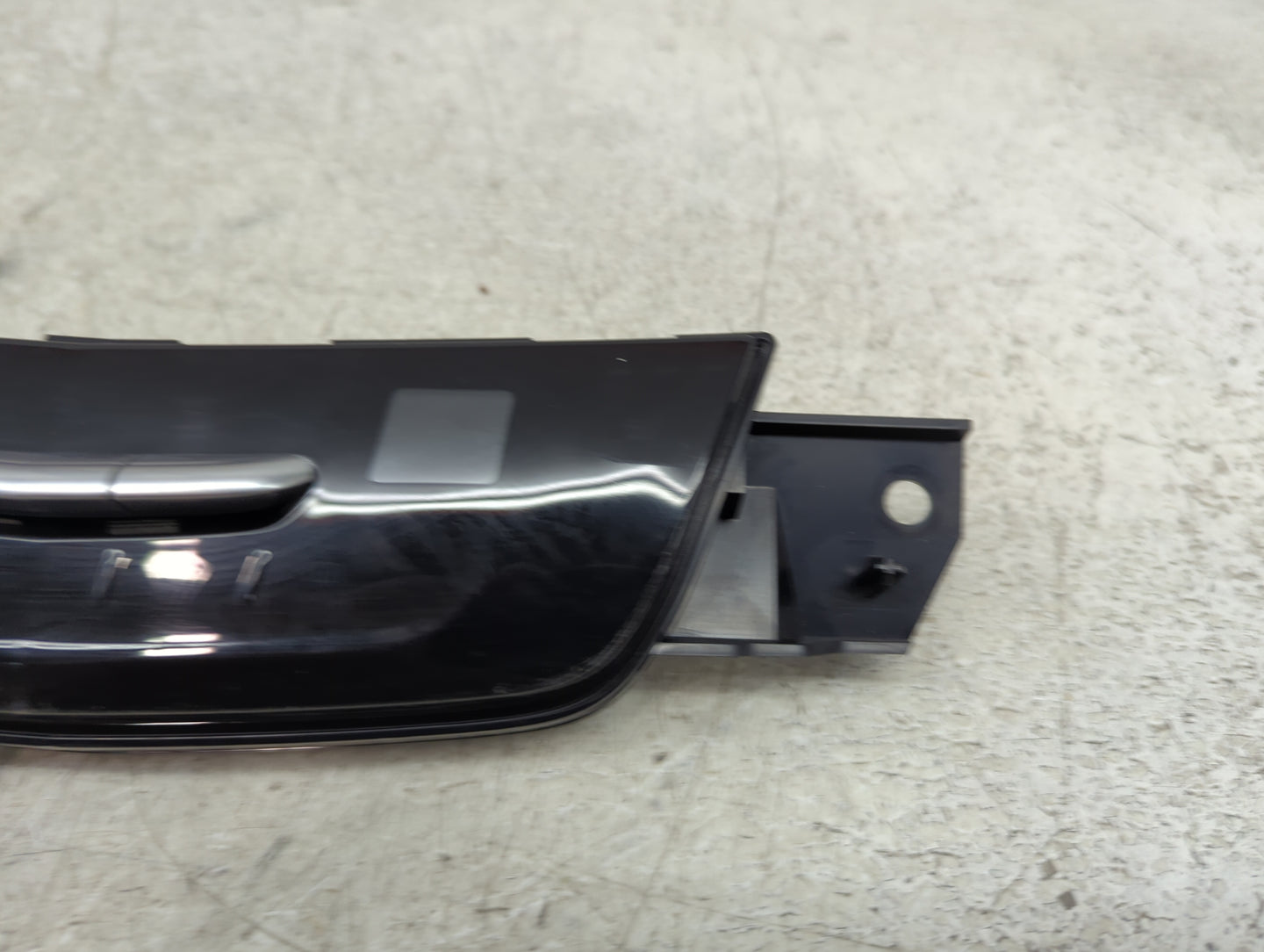 2017-2020 Cadillac Xt5 Climate Control Module Temperature AC/Heater Replacement P/N:84199748 Fits Fits 2017 2018 2019 2020 O