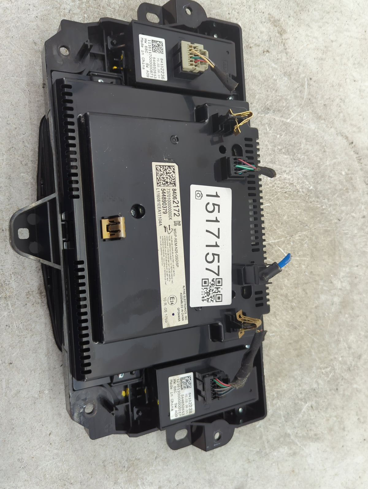 2017 Cadillac Xt5 Information Radio Display Screen 1517157 - Oemusedautoparts1.com