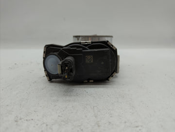 2017-2018 Cadillac Xt5 Throttle Body P/N:12671014 12648414, 1267 1014 Fits Fits 2016 2017 2018 2019 OEM Used Auto Parts - Oe