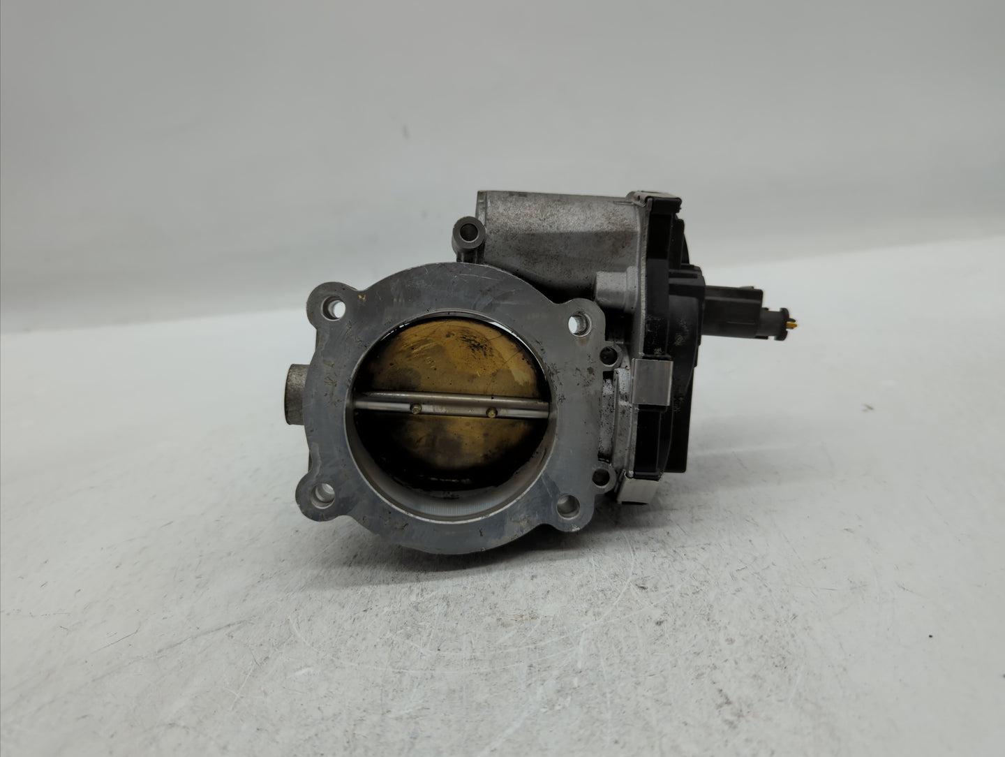 2017-2018 Cadillac Xt5 Throttle Body P/N:12671014 12648414, 1267 1014 Fits Fits 2016 2017 2018 2019 OEM Used Auto Parts - Oe