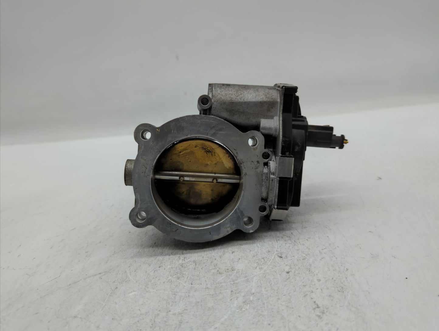 2017-2018 Cadillac Xt5 Throttle Body P/N:12671014 12648414, 1267 1014 Fits Fits 2016 2017 2018 2019 OEM Used Auto Parts - Oe