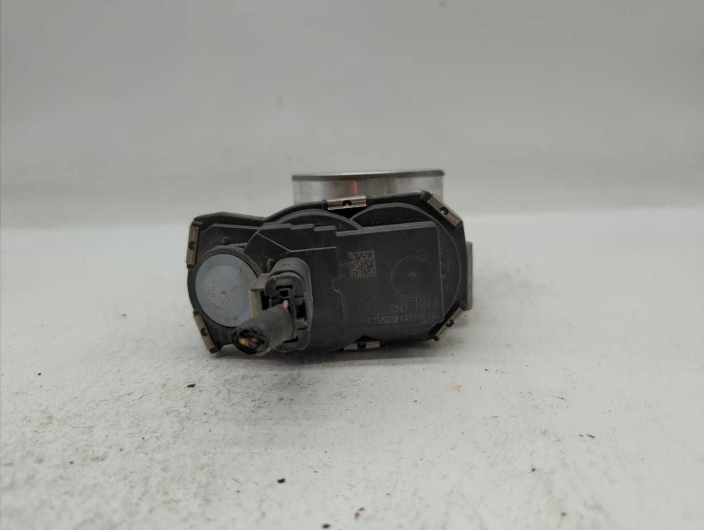 2017-2018 Cadillac Xt5 Throttle Body P/N:12671014 12648414, 1267 1014 Fits Fits 2016 2017 2018 2019 OEM Used Auto Parts - Oe